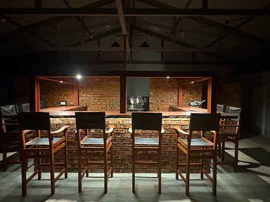 Pumula chalets for overnight accommodation near Lusaka, Zambia.