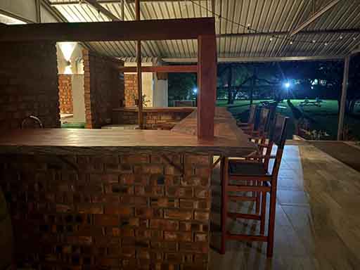 Pumula chalets for overnight accommodation near Lusaka, Zambia.